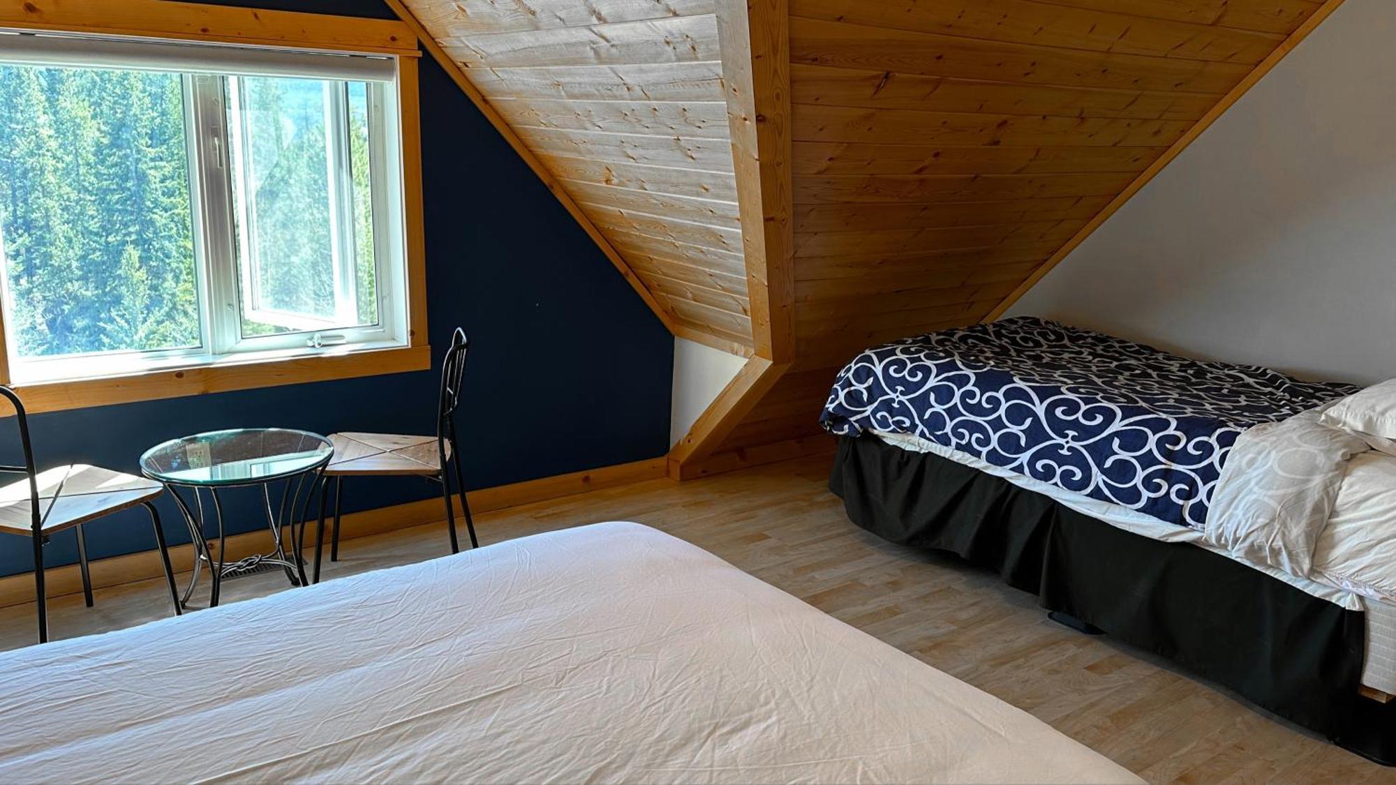 Canmore Alpine Hostel - Alpine Club Of Canada Экстерьер фото