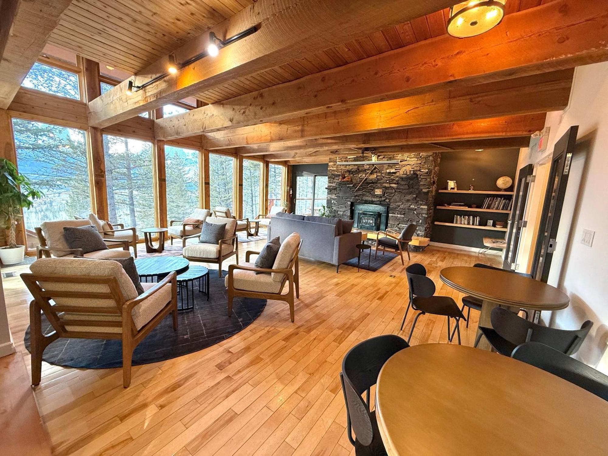 Canmore Alpine Hostel - Alpine Club Of Canada Экстерьер фото