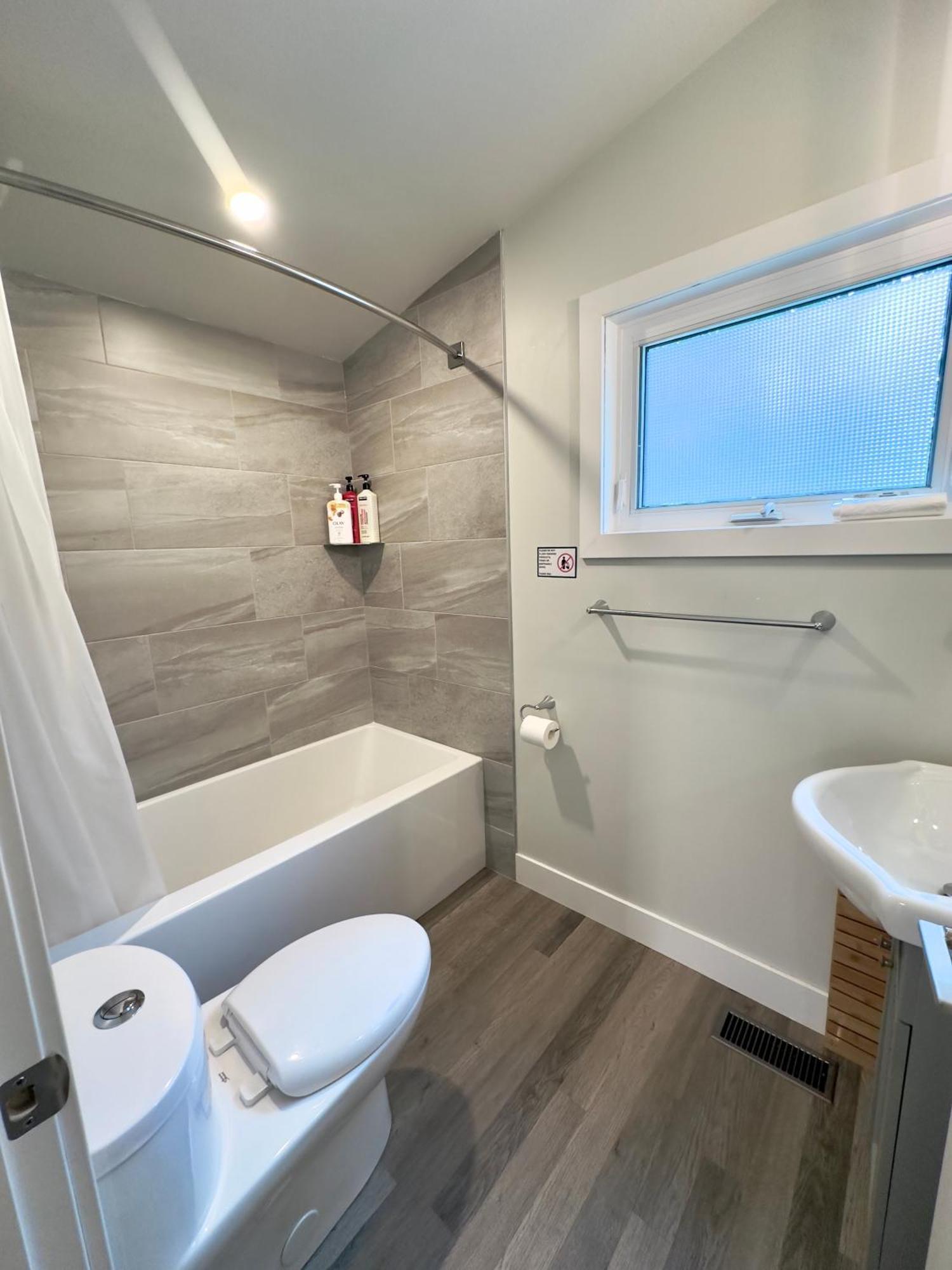 Canmore Alpine Hostel - Alpine Club Of Canada Экстерьер фото